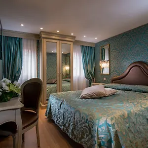 *** Hotel Ca' Marinella Italy