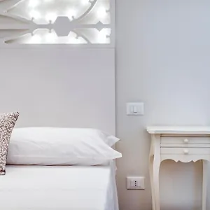 Vittoria Luxury House Bed & Breakfast